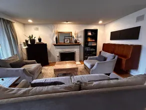 The Redwood House 2.0 Safe Cozy 2BR Pet Friendly - Image 3