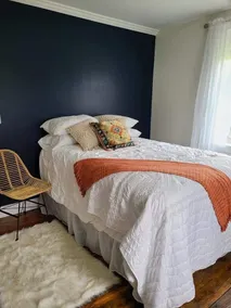 Viola's Guest House-2nd floor - Image 3