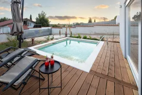 Romantic luxury oasis for couples near the beach - Image 4