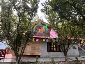 Work-Friendly Plum Orchard Stay in Kullu-Manali - Image 5