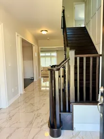 Executive Lakeview Home - Image 4