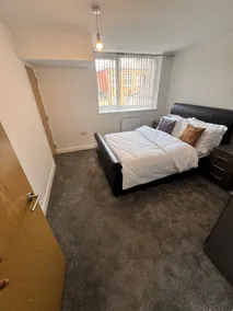 Flat 1 - Luxury Bolton City Centre Apartments - Image 2