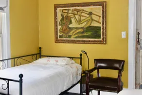 Downtown Crash & Snooze — 2 Rooms, Sleeps 7 - Image 2