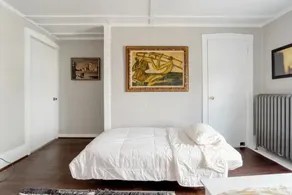 Downtown Crash & Snooze — 2 Rooms, Sleeps 7 - Image 3