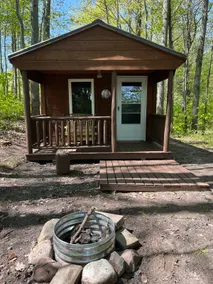 Fox Den - Lakeside Amish Cabin + ATV Trail Access - Image 2