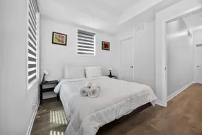 Spacious 4B home | 15 mins from Downtown | Parking - Image 3