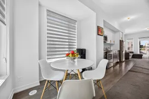 Spacious 4B home | 15 mins from Downtown | Parking - Image 2