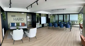 Modern Private Great place - Image 2
