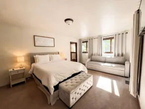 Sandy River Lodge - Image 3