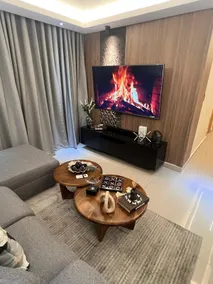 SkyLine Suite | 5 Min Airport | Private Parking - Image 4