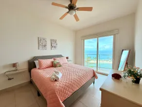 Large balcony facing the sea in Playa Escondida - Image 4