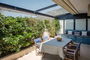 Sea La Vie - Beachfront Retreat - Image 4
