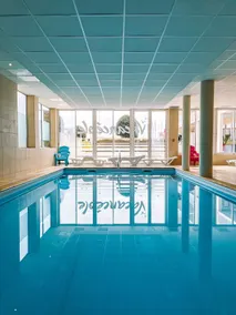 Spacious Apartment With sea View - Image 2