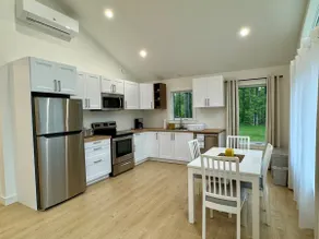 Modern Belliveau Lake Cottage - Image 5