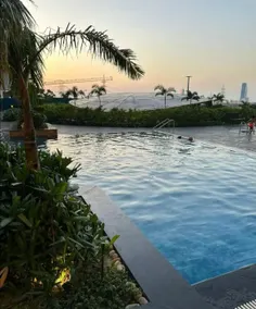 Elegant Escape by Rivique Inn | 40th Floor - Image 4