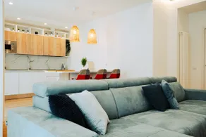 Luxury Apartment near Naples, Parking, 2 bath - Image 2