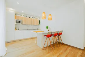 Luxury Apartment near Naples, Parking, 2 bath - Image 5