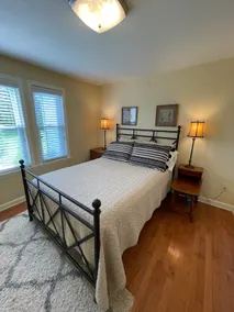Corner Cottage at Edg-Clif Farms & Vineyard - Image 4