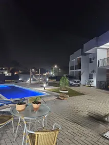Apartment on the beach block! Ground floor - Image 3