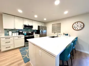 Good Vibrations Unit #B in a Duplex w/ Game Room - Image 4