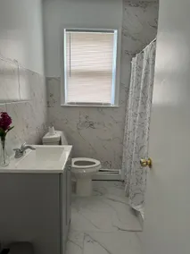 Elizabeth Cozy Home, close to Airport - Image 4
