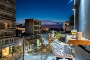 Melina's Luxury 2-Bath Central Apt + Parking 800m - Image 2