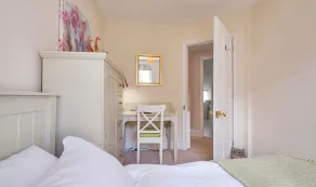 3 Palace Yard Hereford - Image 3