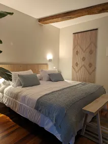 La Mimosa - Image 2