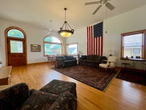 Mississippi Retreat: Scenic Views + Unique History - Image 3