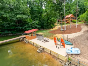 Cozy lake Norman log cabin - Image 4