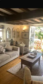 Cosy 18th Century Thatched Country Cottage - 3 bed - Image 2