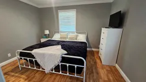 Buck Creek Cove Lake House - Image 4