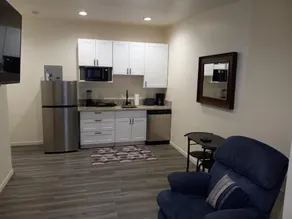 Studio apartment # 23 - Image 3