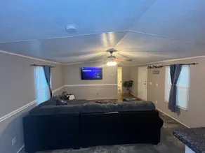 Ranch themed cozy home - Image 2