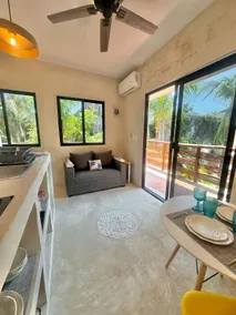 Apt COTA: Luxury and location, Tropical Oasis - Image 5