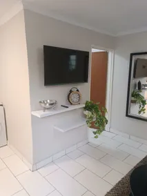 Fully equipped self-catering - Image 3