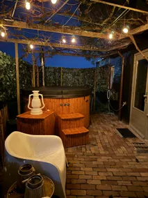 The small cottage with Hottub - Image 2