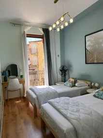 Tropical-style family suite - Image 2