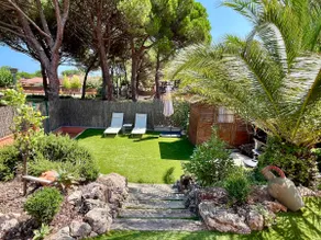 400m beach. Garden, BBQ, swimming pool…up to 8 people - Image 2
