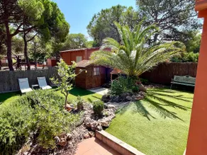 400m beach. Garden, BBQ, swimming pool…up to 8 people - Image 3