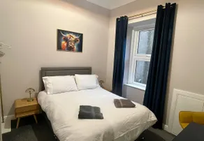 Beautiful spacious apartment in town centre - Image 4