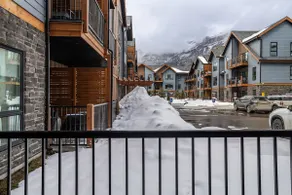 Grotto View 3 Bed/2 Bath 1st Floor-Sleeps 8 - Image 2