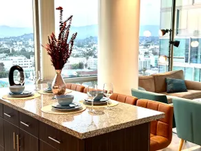 Highrise 2ba2bd w/breathtaking view | Free Parking - Image 2