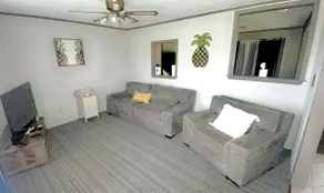 Stay Inn & Game - Image 4
