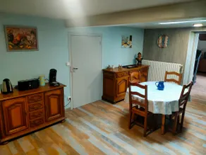 House - Image 3