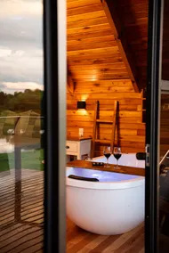 Earth Cabin – Romantic Retreat with Breakfast - Image 2