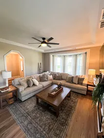 Charming home near downtown | Upscale Stay - Image 5