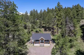Cozy Cabin w/ Private Hot Tub and Fire Pit - Image 4
