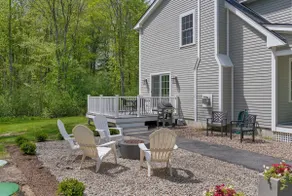 Spacious Pet Friendly-Close to Beach and Town! - Image 3