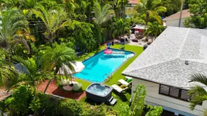 MIA Centric 4BR | Lux Villa Ht Pool, Games, HotTub - Image 2